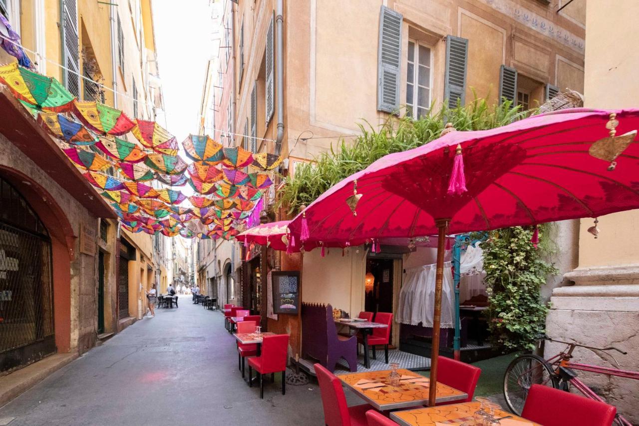 Spacious And Bright Flat Close To The Beach : Heart Of Old Nice Bagian luar foto