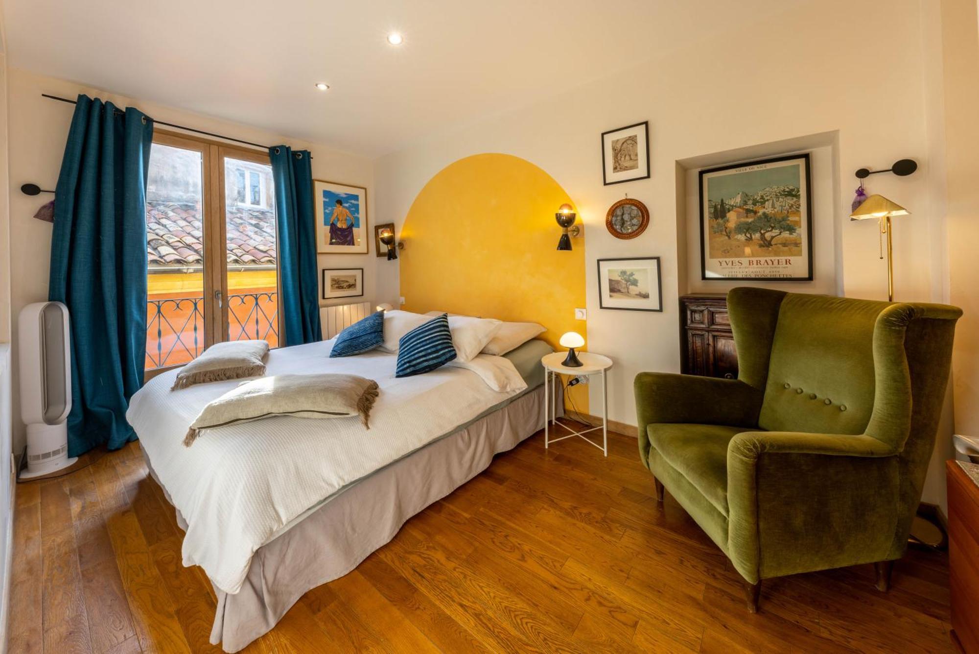 Spacious And Bright Flat Close To The Beach : Heart Of Old Nice Bagian luar foto